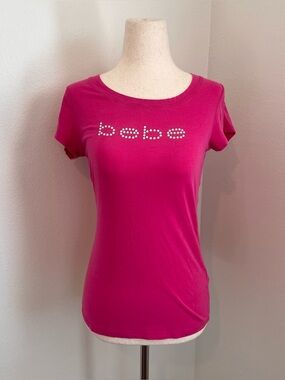Iconic Y2K Hot Pink Bebe rhinestone logo tee // size XS